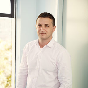 Eyal Lifshitz